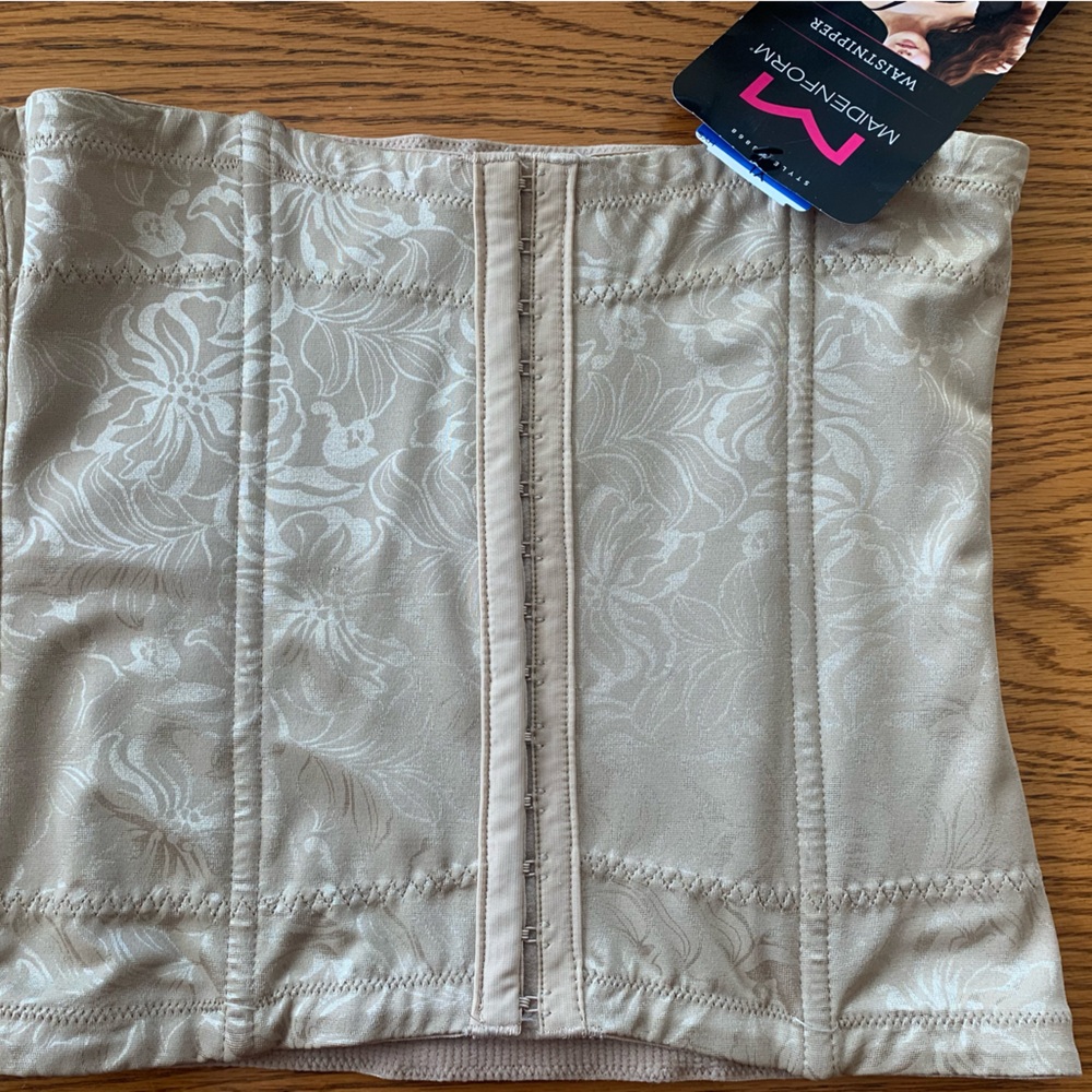 Maidenform Waistnipper nude XL shapewear ultra firm sculpting New with tags NWT